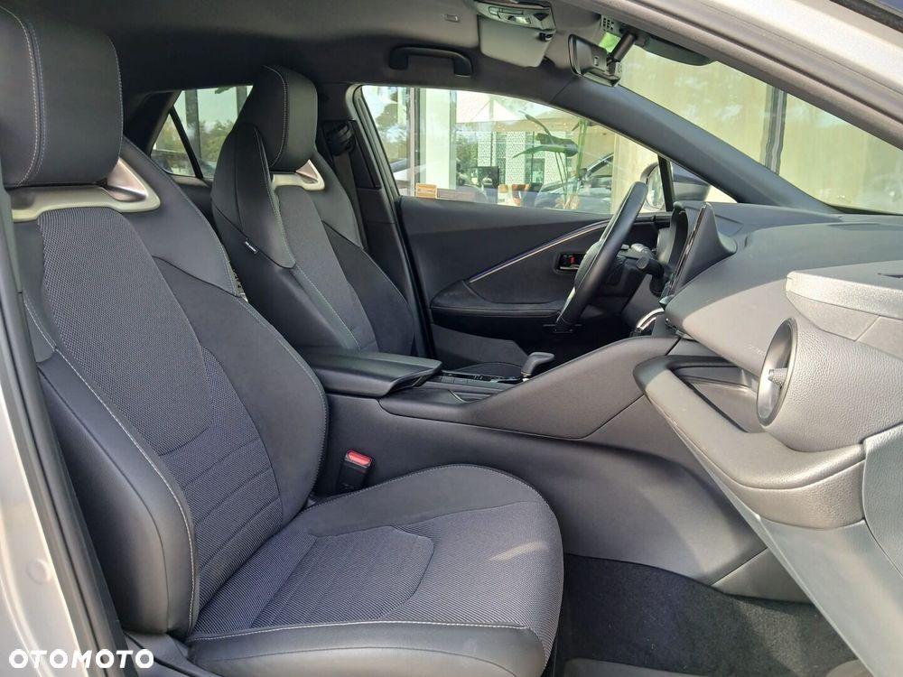 Toyota C-HR - 24