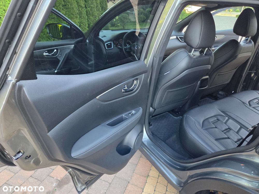 Nissan Qashqai 1.6 DCi Tekna Xtronic - 20