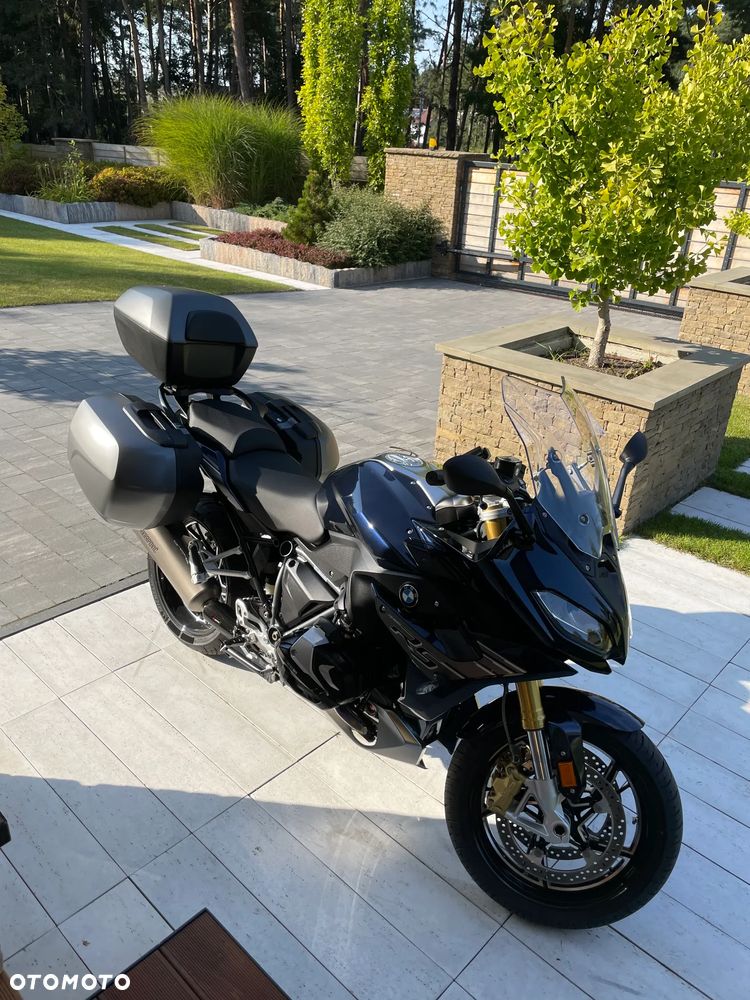 BMW RS
