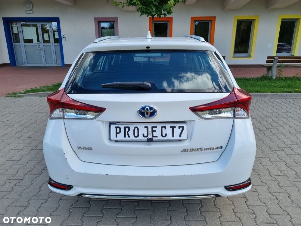 Toyota Auris 1.8 HSD Prestige NAVI - 5