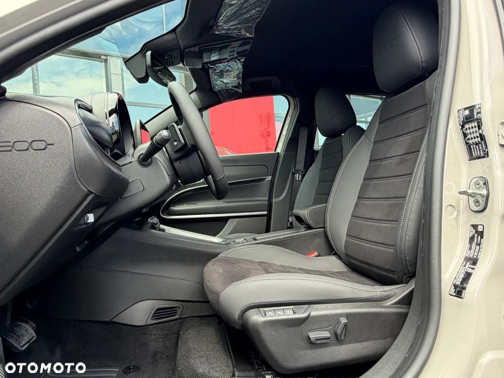 Fiat 600 1.2 Turbo Sport eDCT - 14