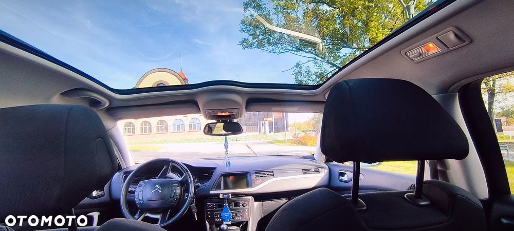 Citroën C5 1.6 HDi Attraction - 18