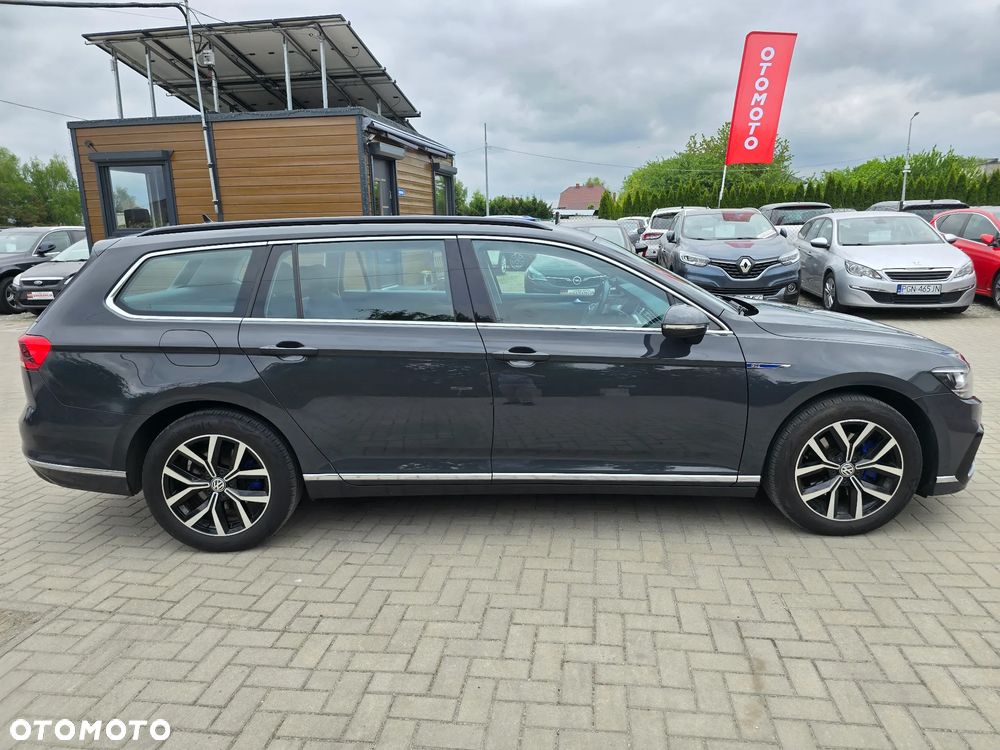 Volkswagen Passat Variant - 3