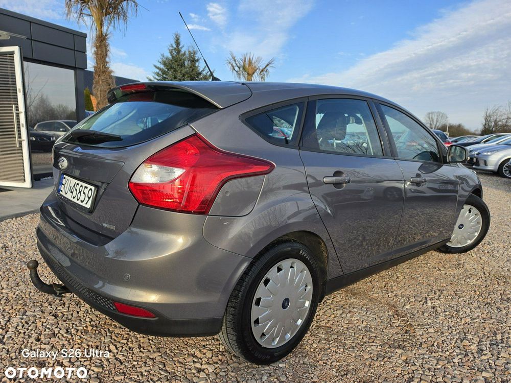 Ford Focus - 10