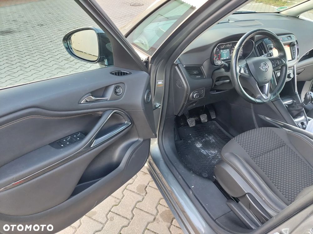 Opel Zafira 1.6 CDTI Plus S&S - 13