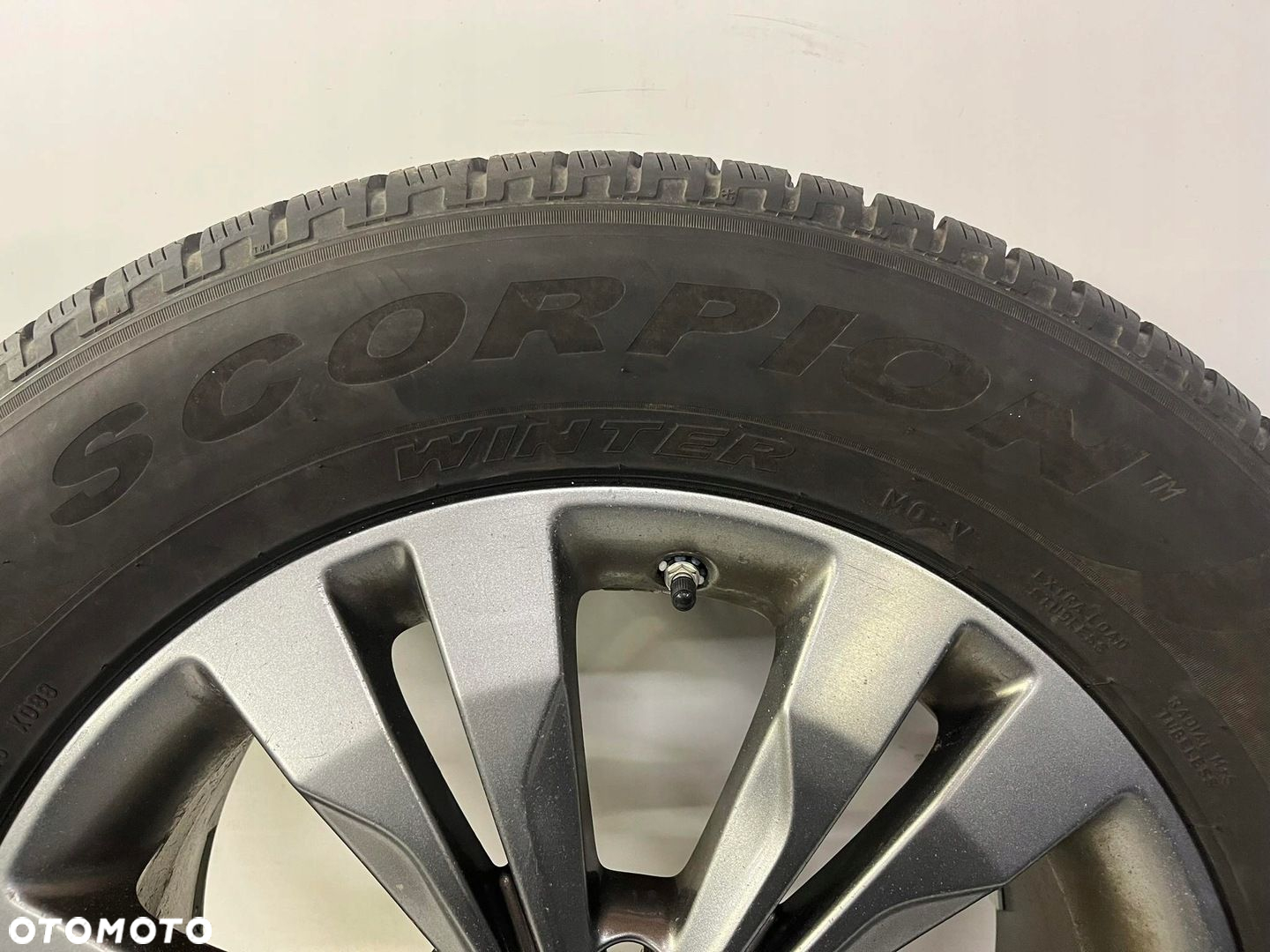 MERCEDES X KLASA W470 KOŁA FELGI 7.5Jx18 ET50 6x114.3 Pirelli 255/60/18 - 5