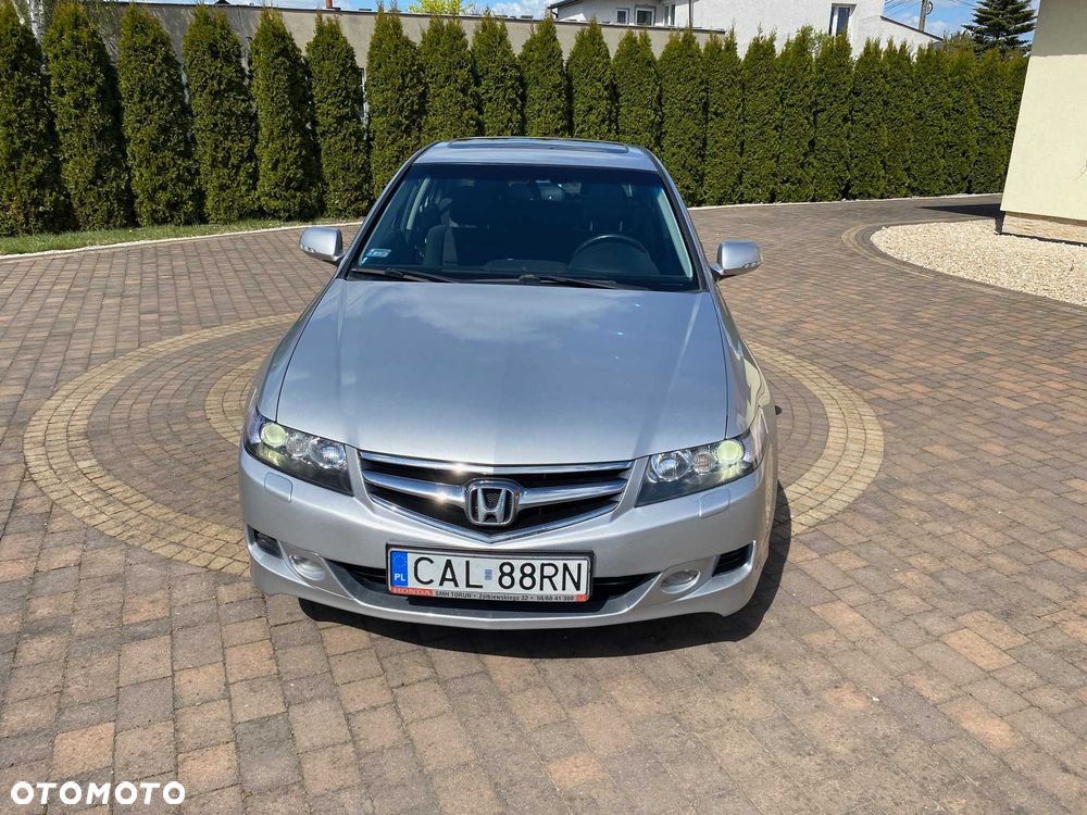 Honda Accord - 2