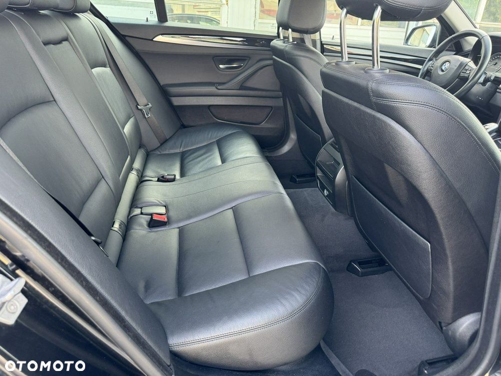 BMW Seria 5 - 33
