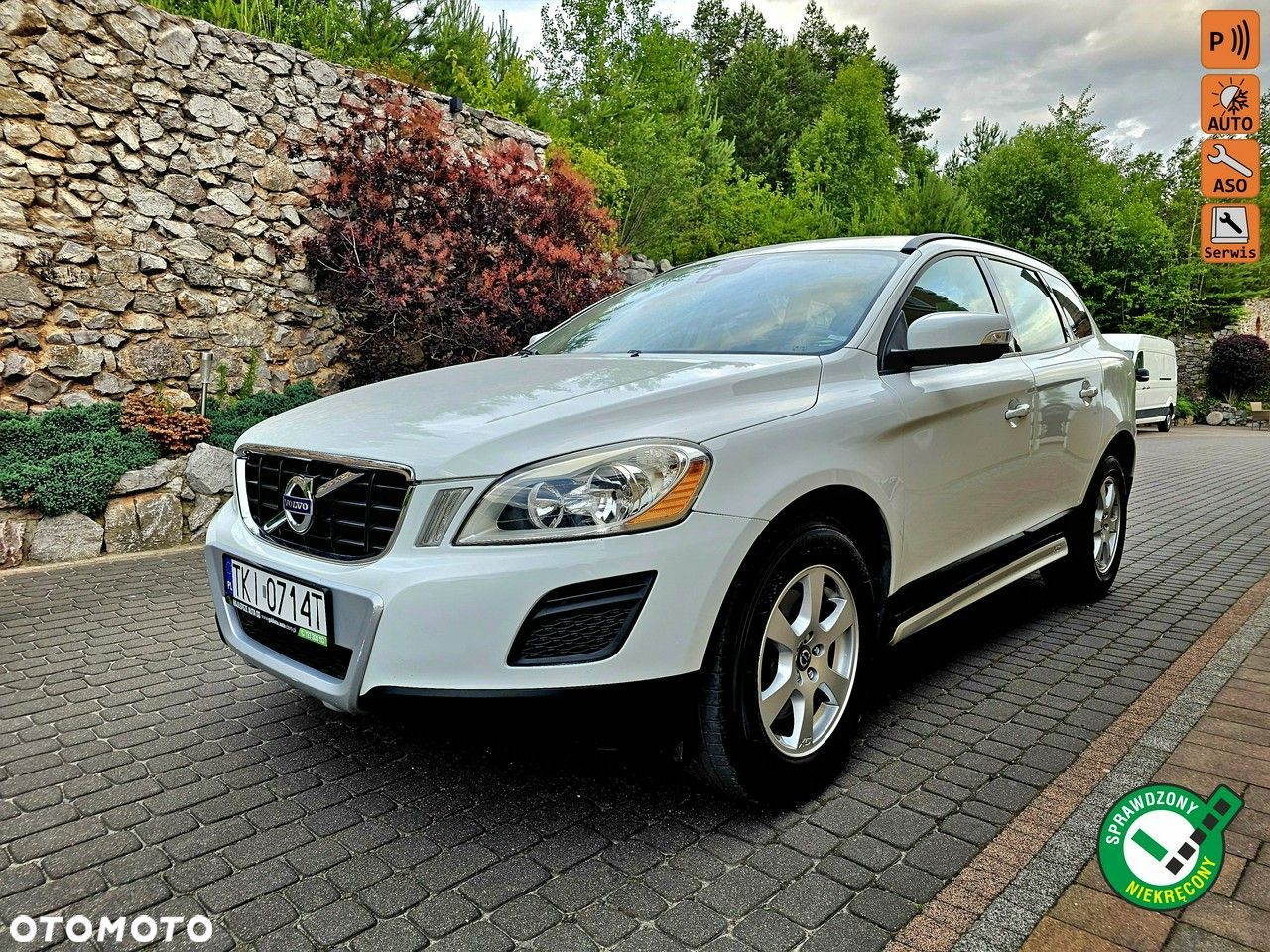 Volvo XC 60 - 1
