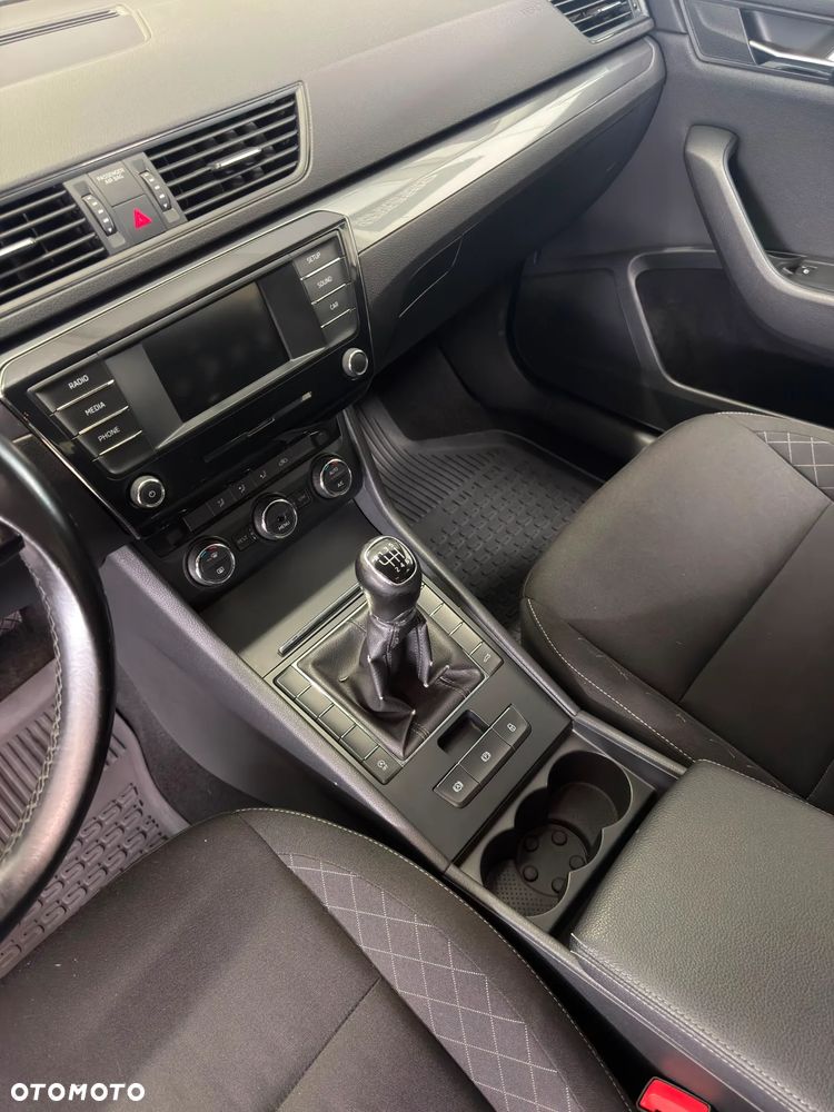 Skoda Superb 2.0 TDI Active - 7