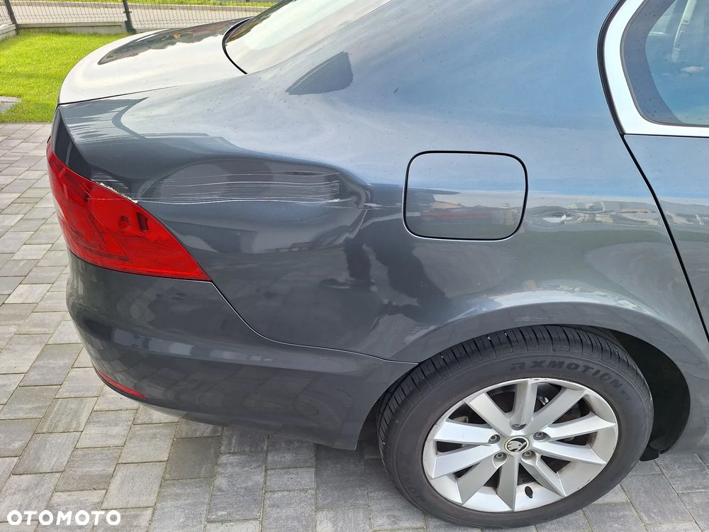 Skoda Superb 1.8 TSI Ambition - 15