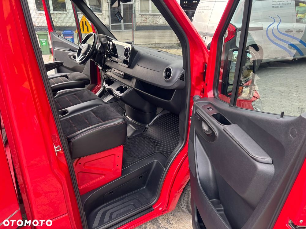 Mercedes-Benz Sprinter 319 3.0 v6 - 30