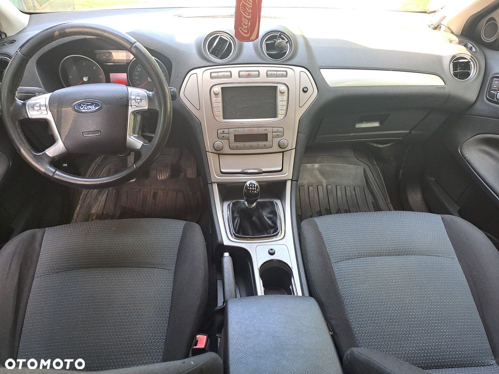 Ford Mondeo - 7