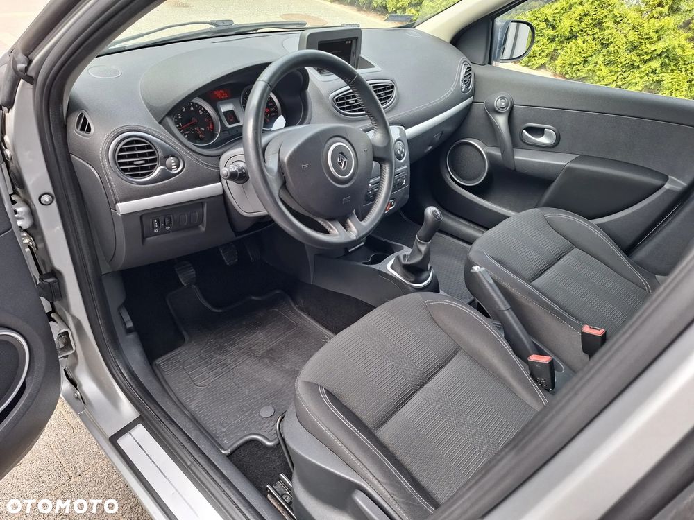 Renault Clio 1.2 16V TCE Dwudziestka - 10
