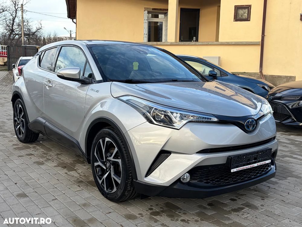 Toyota C-HR Hybrid Business-Edition - 12