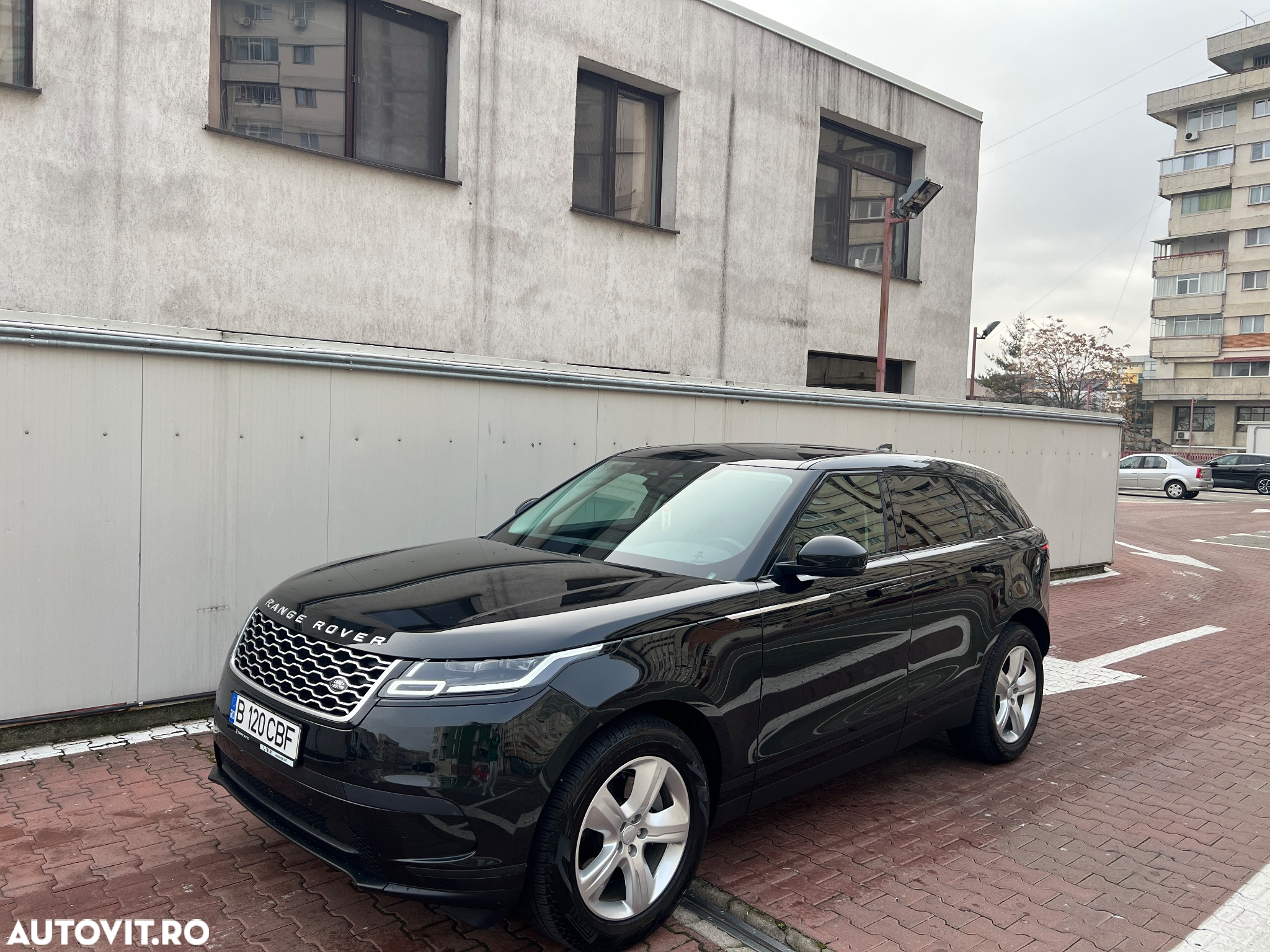 Land Rover Range Rover Velar 2.0 P250 S - 10
