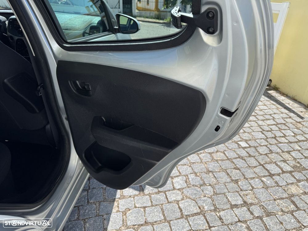 Peugeot 108 1.0 VTi Style - 36