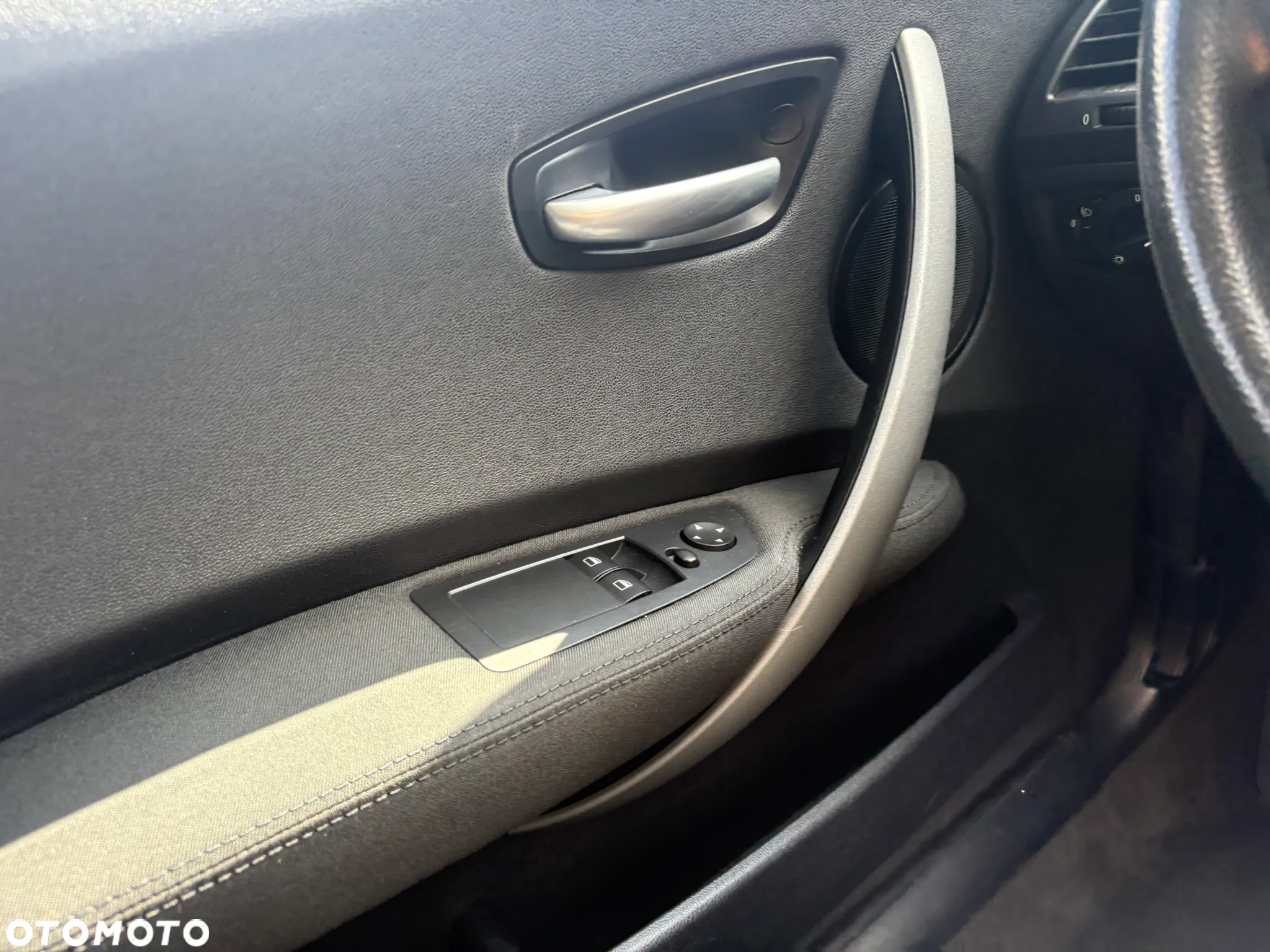 BMW Seria 1 116i - 17