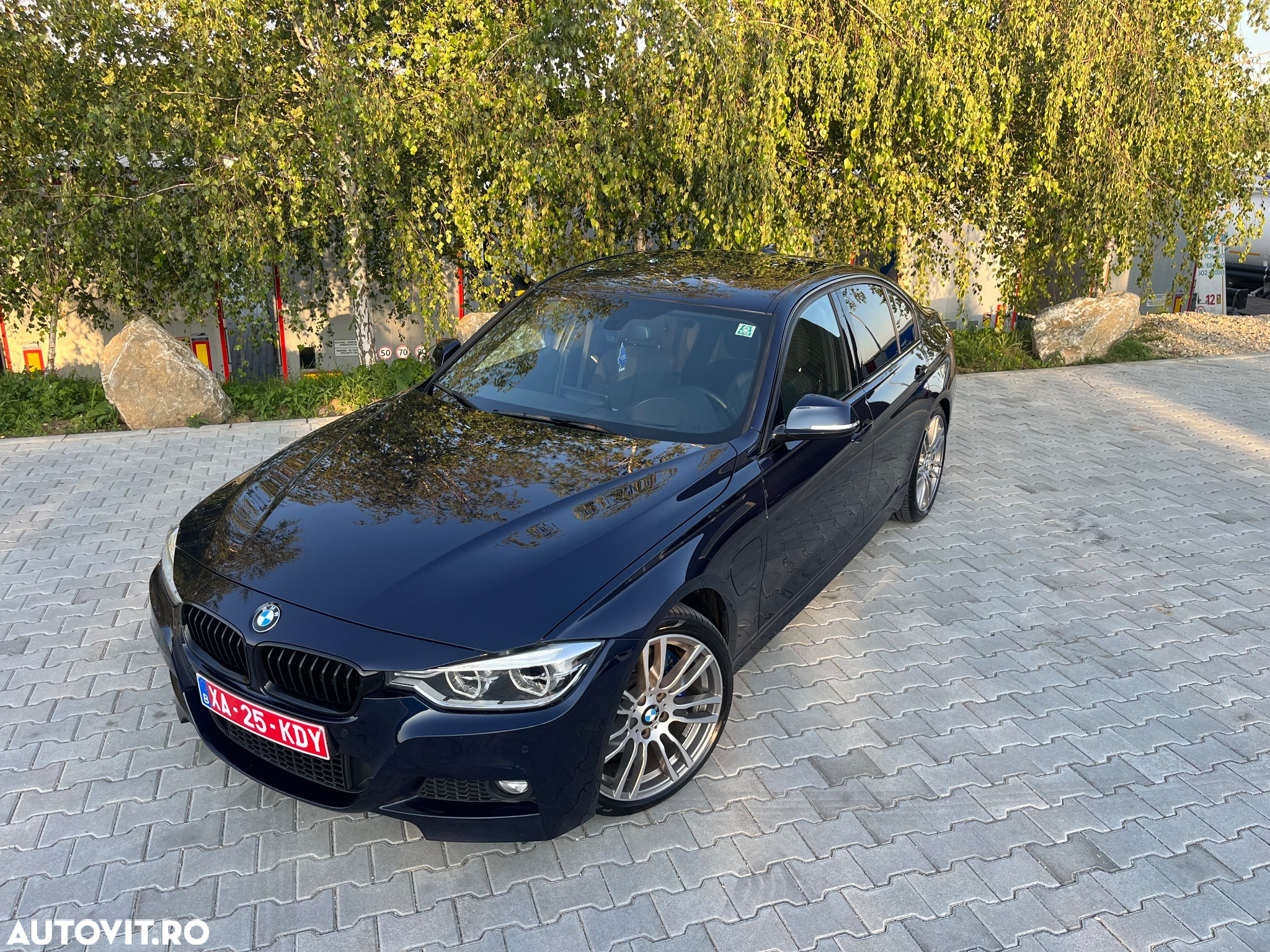 BMW Seria 3 330e iPerformance M Sport - 2