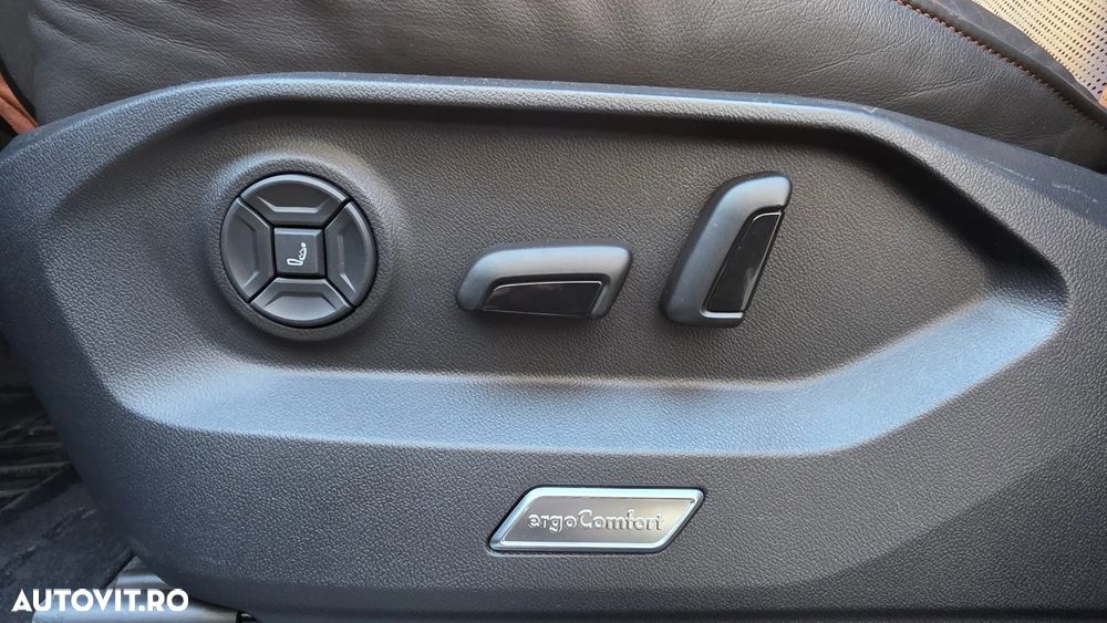 Volkswagen Touareg V6 TDI Atmosphere - 12