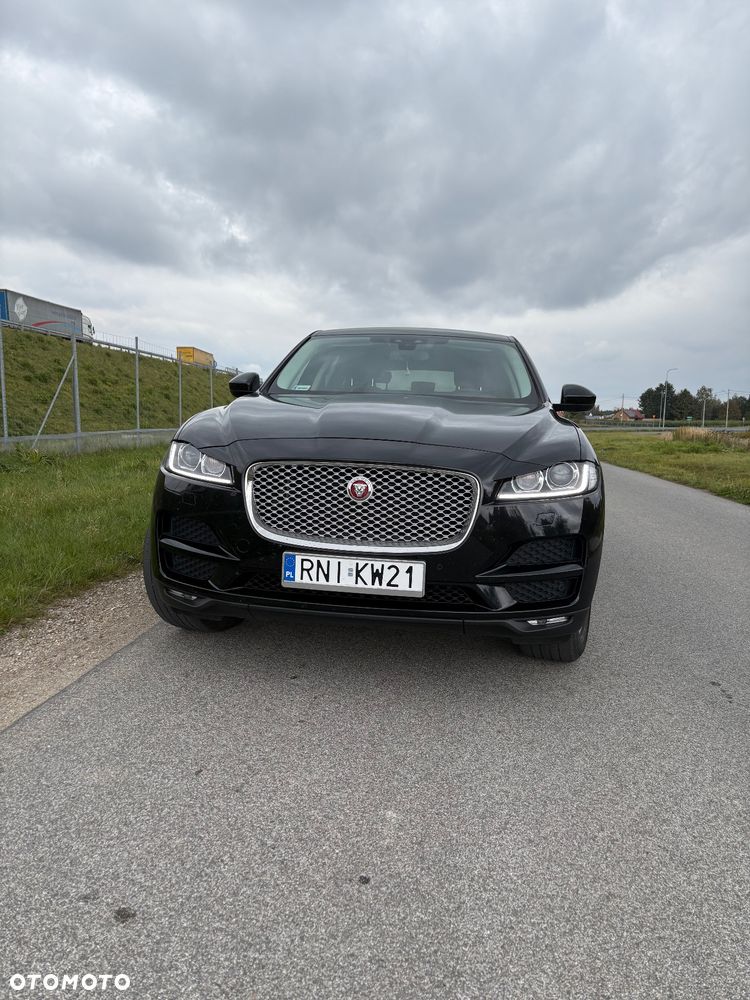 Jaguar F-Pace - 3