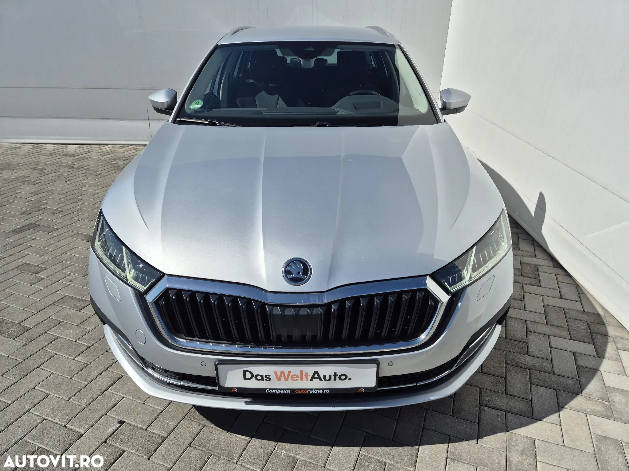 Skoda Octavia Combi 2.0 TDI DSG Style - 8