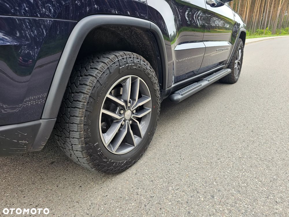 Jeep Grand Cherokee 5.7 V8 HEMI Overland Summit - 10
