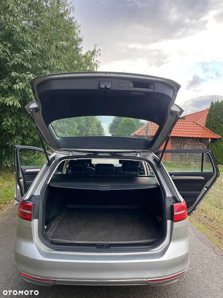 Volkswagen Passat Variant 2.0 TDI BMT Highline DSG - 12