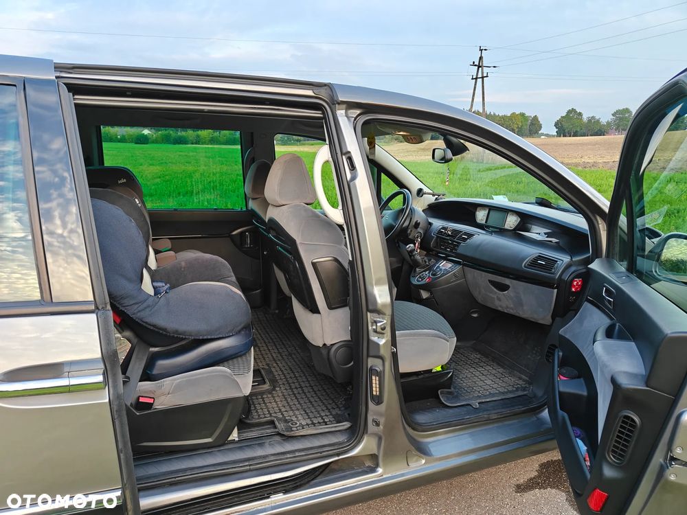 Citroën C8 - 7