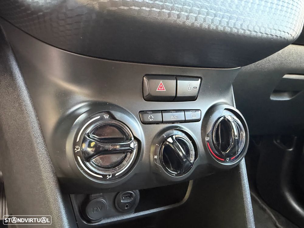 Peugeot 2008 1.6 BlueHDi Style - 19