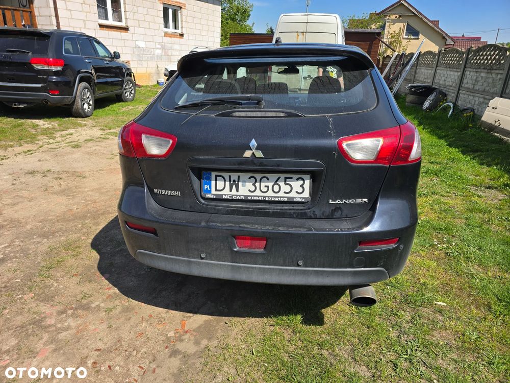 Mitsubishi Lancer 1.8 Intense - 2
