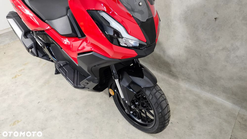 Honda ADV350 - 11