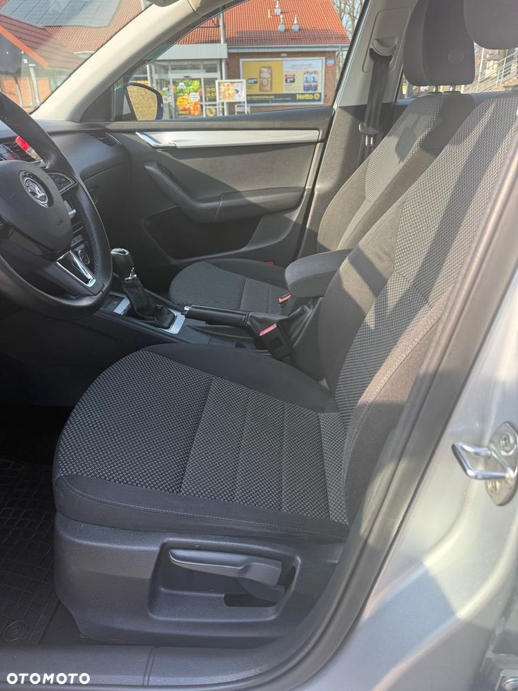 Skoda Octavia 2.0 TDI Drive - 26