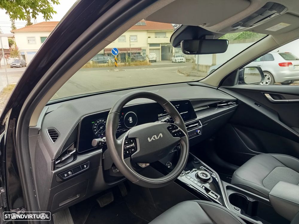 Kia Niro EV 64kWh Drive - 12