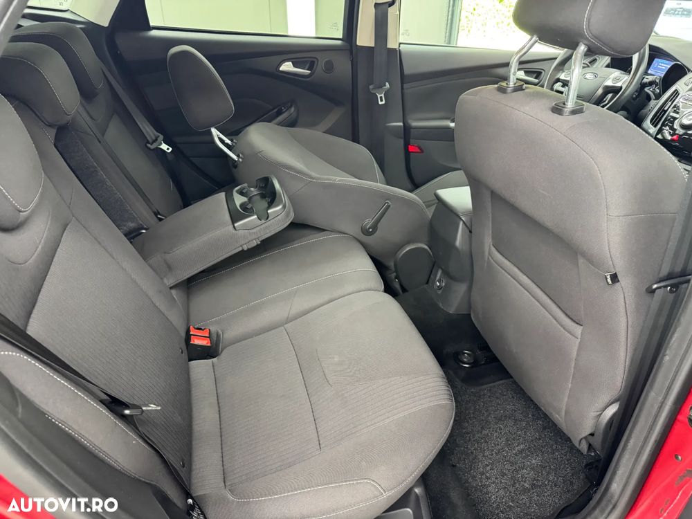 FORD Focus 2012 — imagine 20