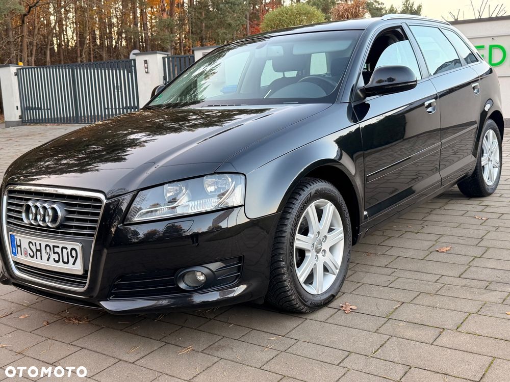 Audi A3 Sportback 1.6 Attraction - 3