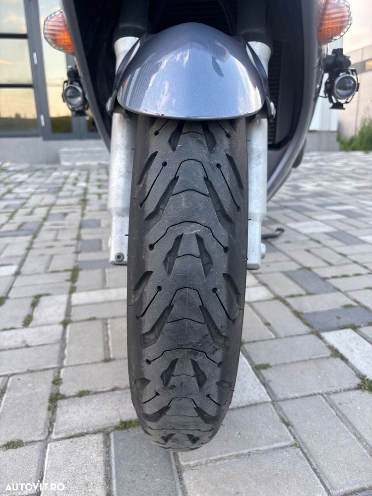 Yamaha FJR 1300A - 6