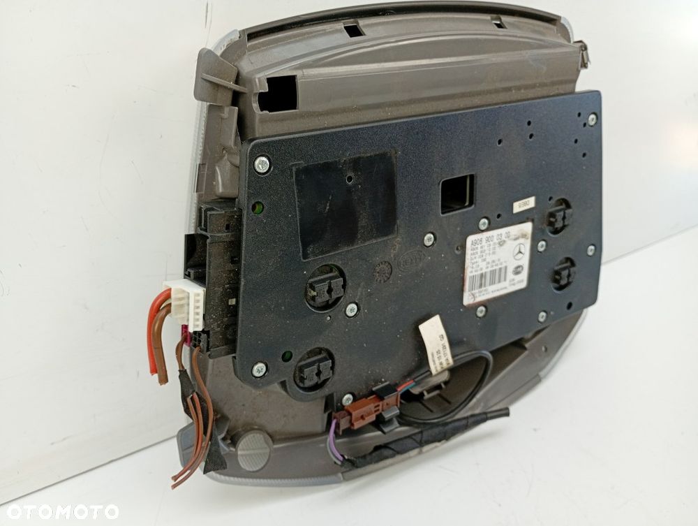 lampka oświetlenie kabiny schowek na okulary mercedes sprinter W906 lift vw crafter A9069000300 - 7