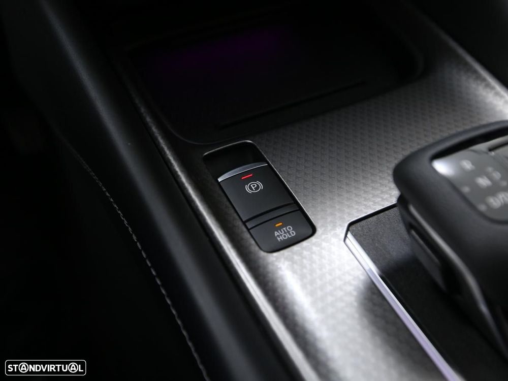 Nissan Qashqai 1.3 DIG-T MHEV Xtronic N-Connecta - 19