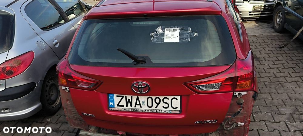 KLAPA TOYOTA AURIS II 3R3 KOMBI - 1