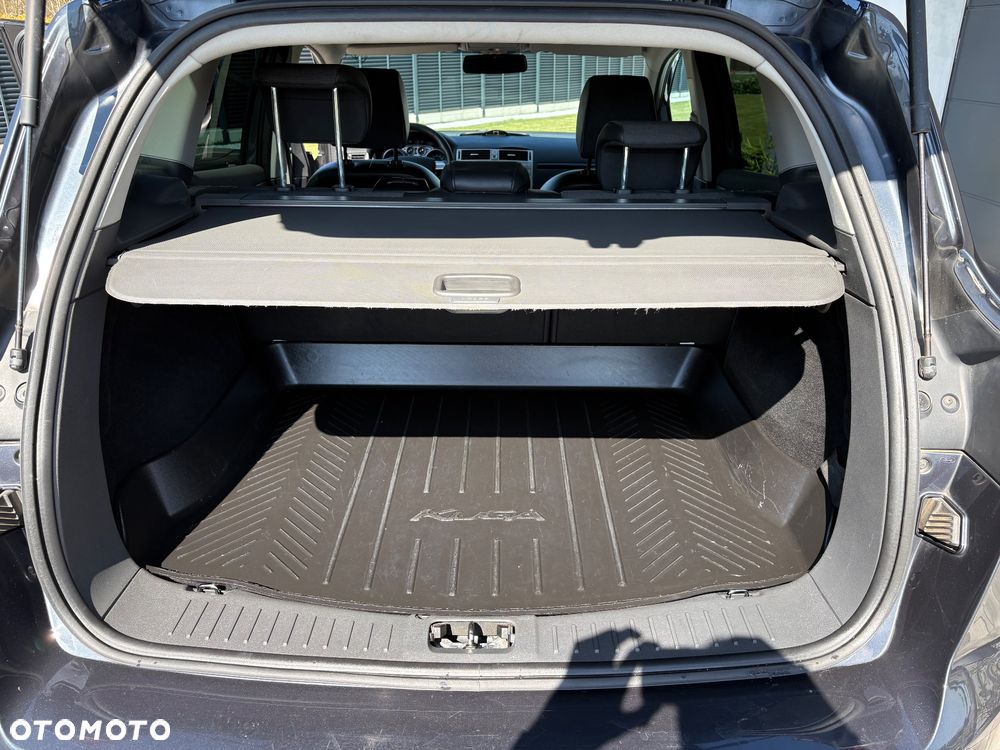 Ford Kuga 2.0 TDCi Titanium - 18