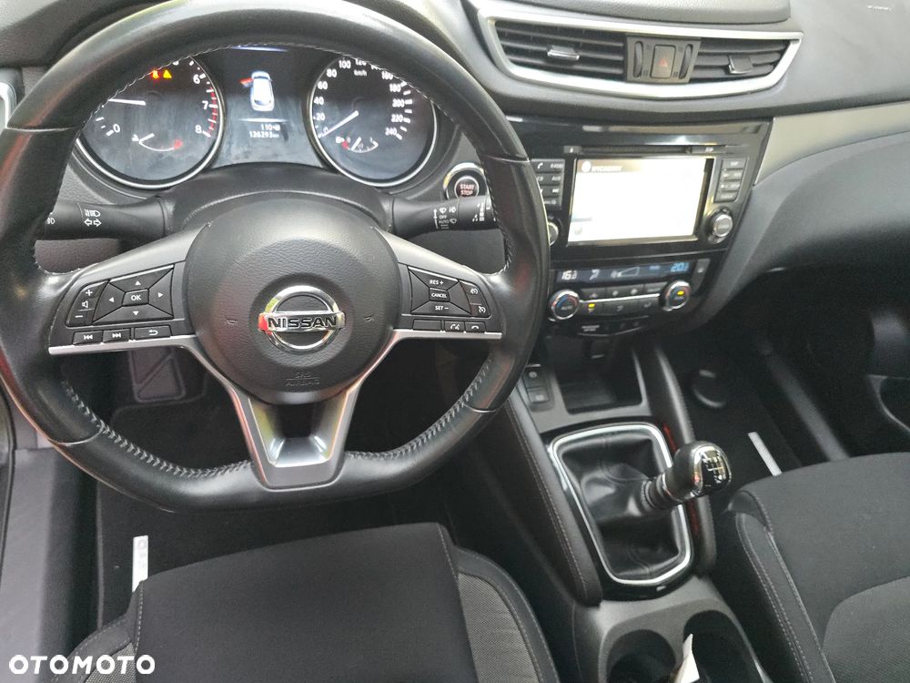 Nissan Qashqai 1.6 DIG-T Tekna - 6