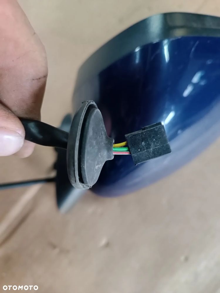 LUSTERKO LEWE 3 PIN OPEL CORSA D EU - 3