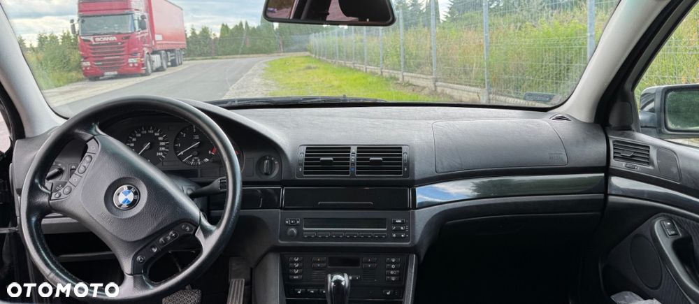 BMW Seria 5 - 12