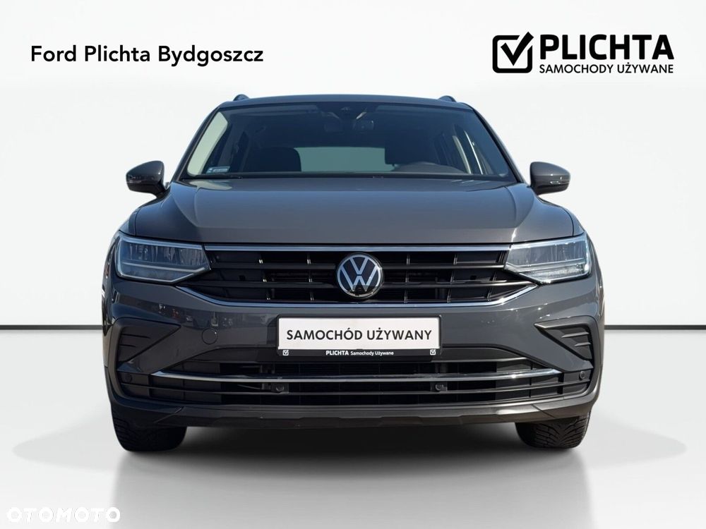 Volkswagen Tiguan - 2