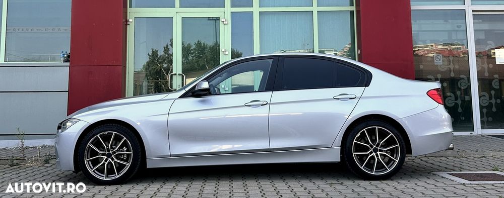 BMW Seria 3 - 30