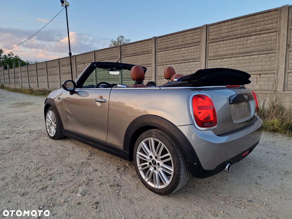 MINI Cooper D Cabrio - 3
