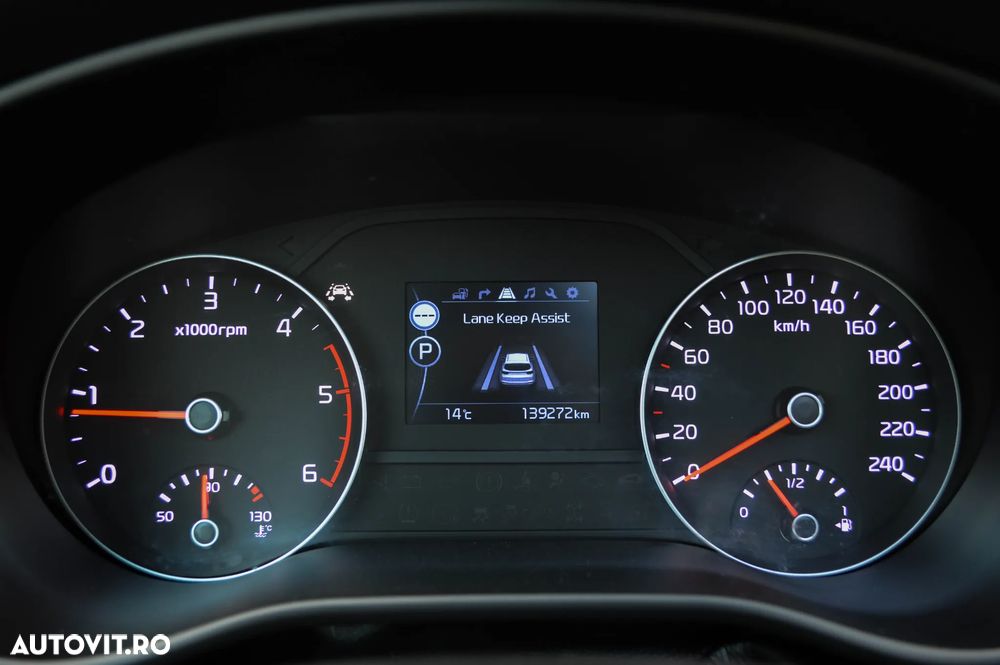 Kia Sportage 1.7 CRDI 2WD ISG Aut. Spirit - 13