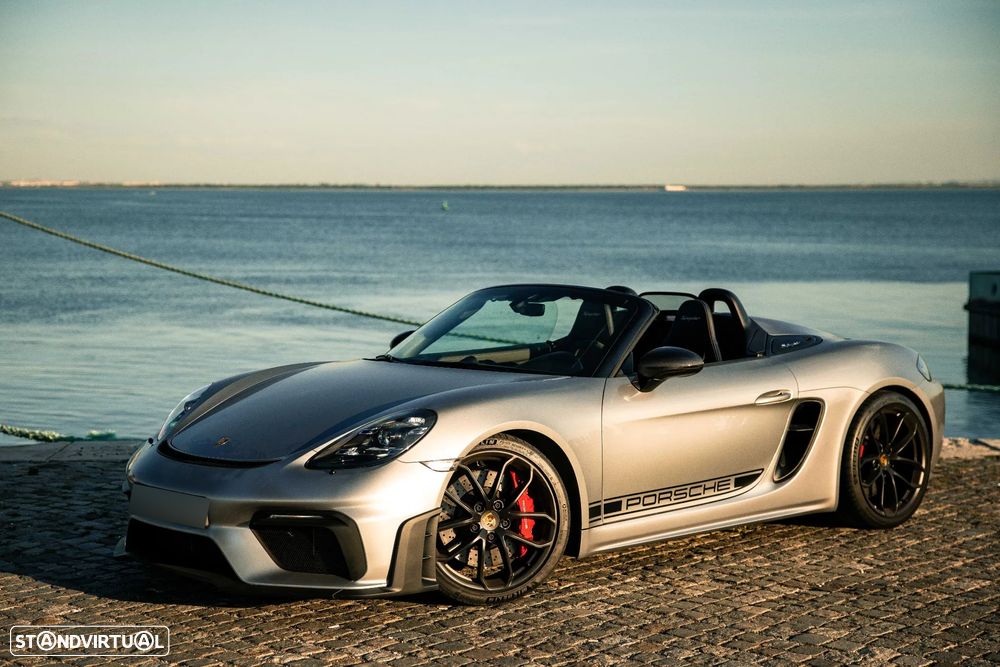 Porsche 718 Spyder Standard - 12