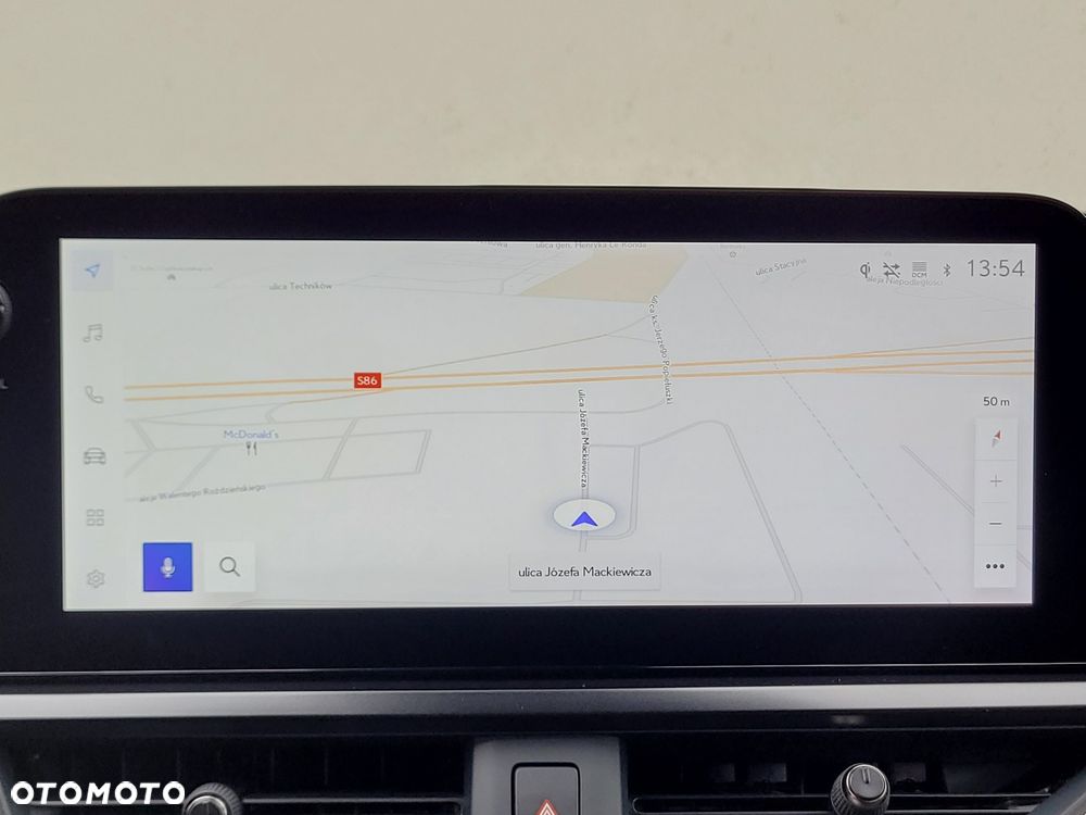 Lexus UX 300h F Sport Design - 20